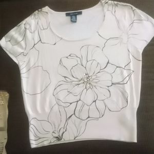 Jones Wear Short Sleeve Sweater, Size PXL, Beige, Brown Flowers W/Gold accents